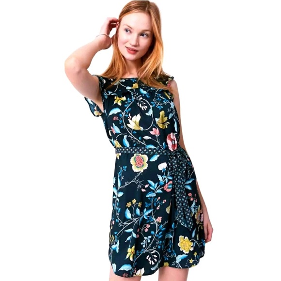 LOFT Dresses & Skirts - Loft green floral lightweight dress L